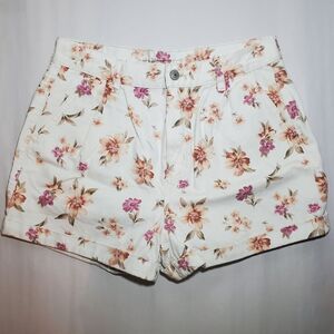 American Eagle Floral Mom Shorts Size 8